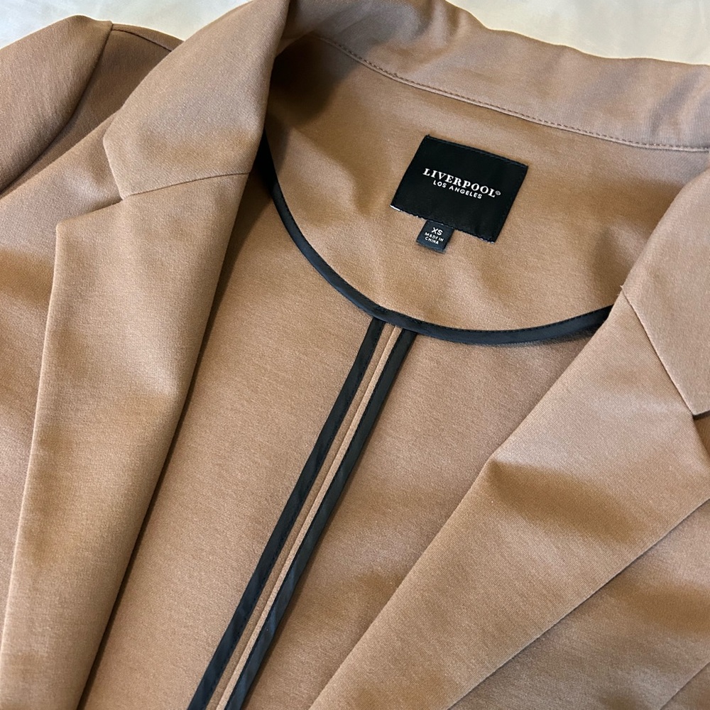 Women’s Liverpool blazer jacket